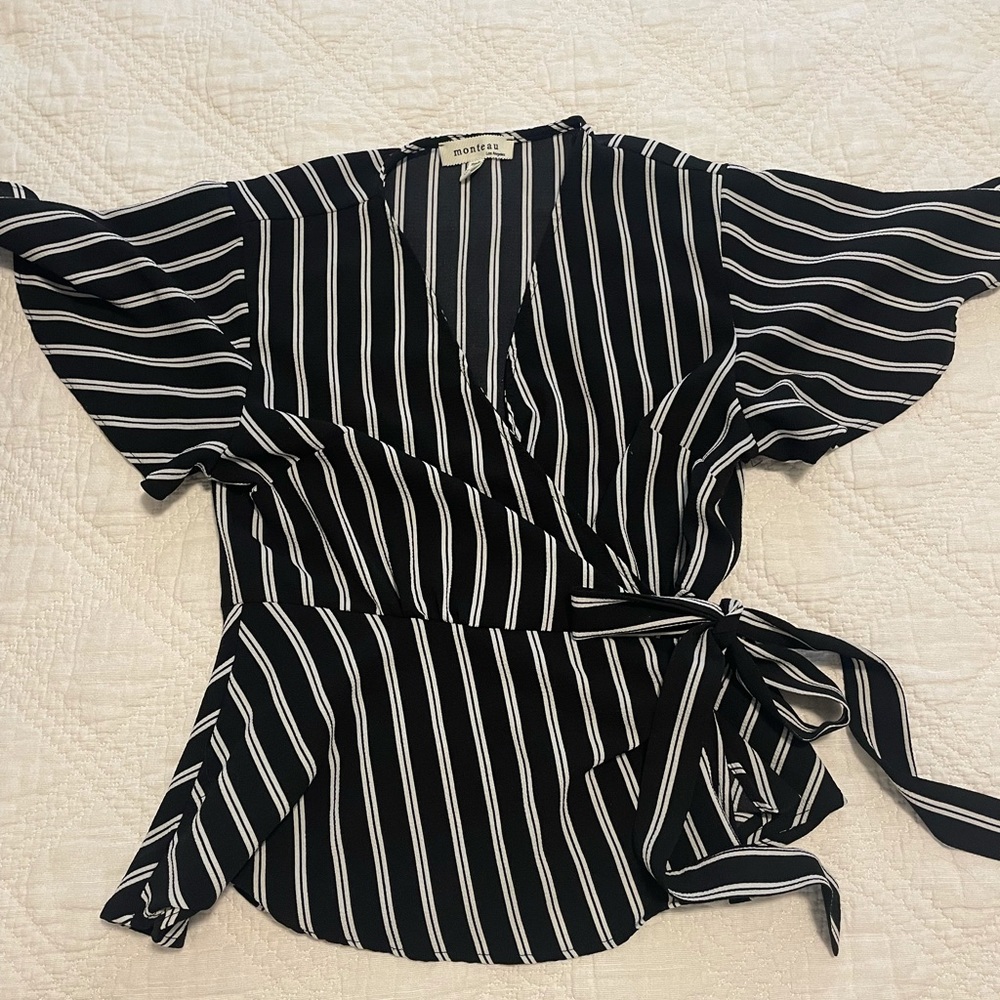 Stripped Wrap Blouse with Tie and Flowy Sleeves